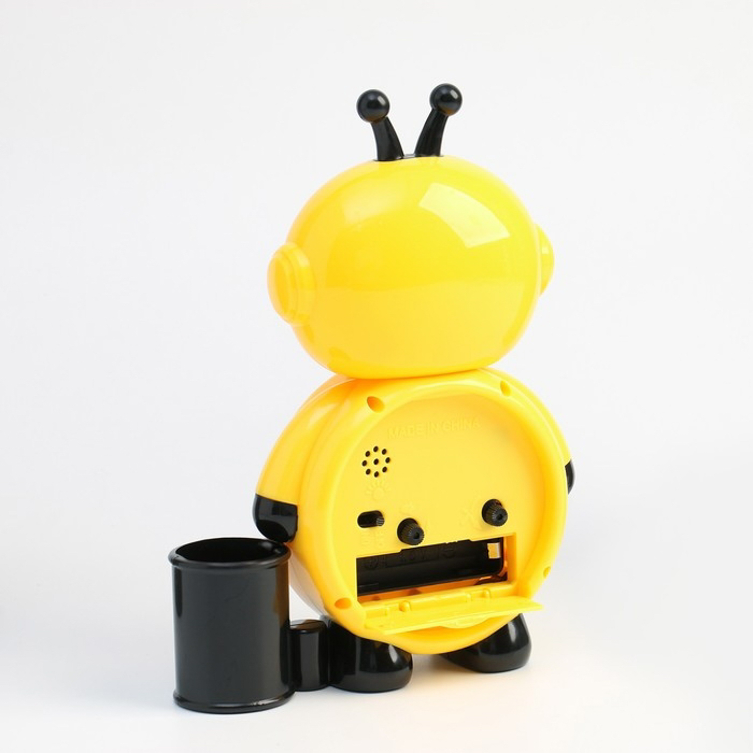 Будильник "Пчела", дискретный ход, 18.5 x 14 x 5.5 см, АА, желтый   7389928