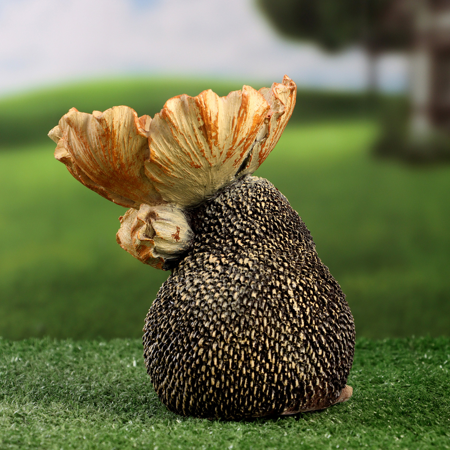 Садовая фигура - кормушка "Ёж с цветком" 16см 10330345