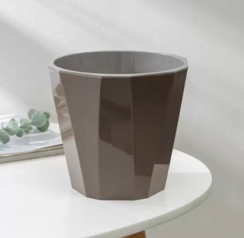 Кашпо пластм. "Палермо" 1,8л d верха 160мм h153мм со вставкой Корич-серое С316КСЕР("Мартика")*1/20 Кашпо пластм. "Палермо" 1,8л d верха 160мм h153мм со вставкой Корич-серое С316КСЕР("Мартика")*1/20