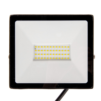 Прожектор светодиодный 50Вт 6,5К IP65 черный с фотореле Народный SQ0336-0234 *1/24