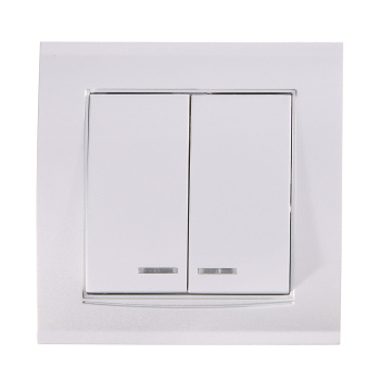 Выключатель Бриллиант СП 2кл. серебро с подстветкой 10А IP20 UNIVersal 7949667