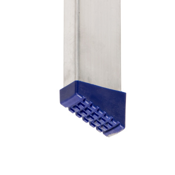 Стремянка алюминиевая 4 ступени, выс.верхн. площ.0,81м АМ704 "Алюмет" *1