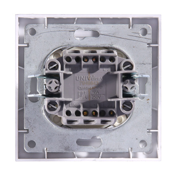 Выключатель Бриллиант СП 1кл. серебро с подстветкой 10А IP20 UNIVersal 7949643